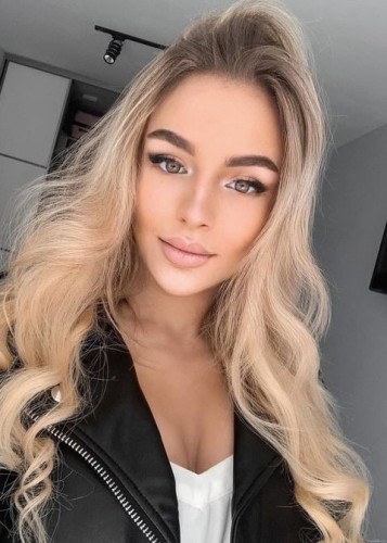 Алина, Г. Псков